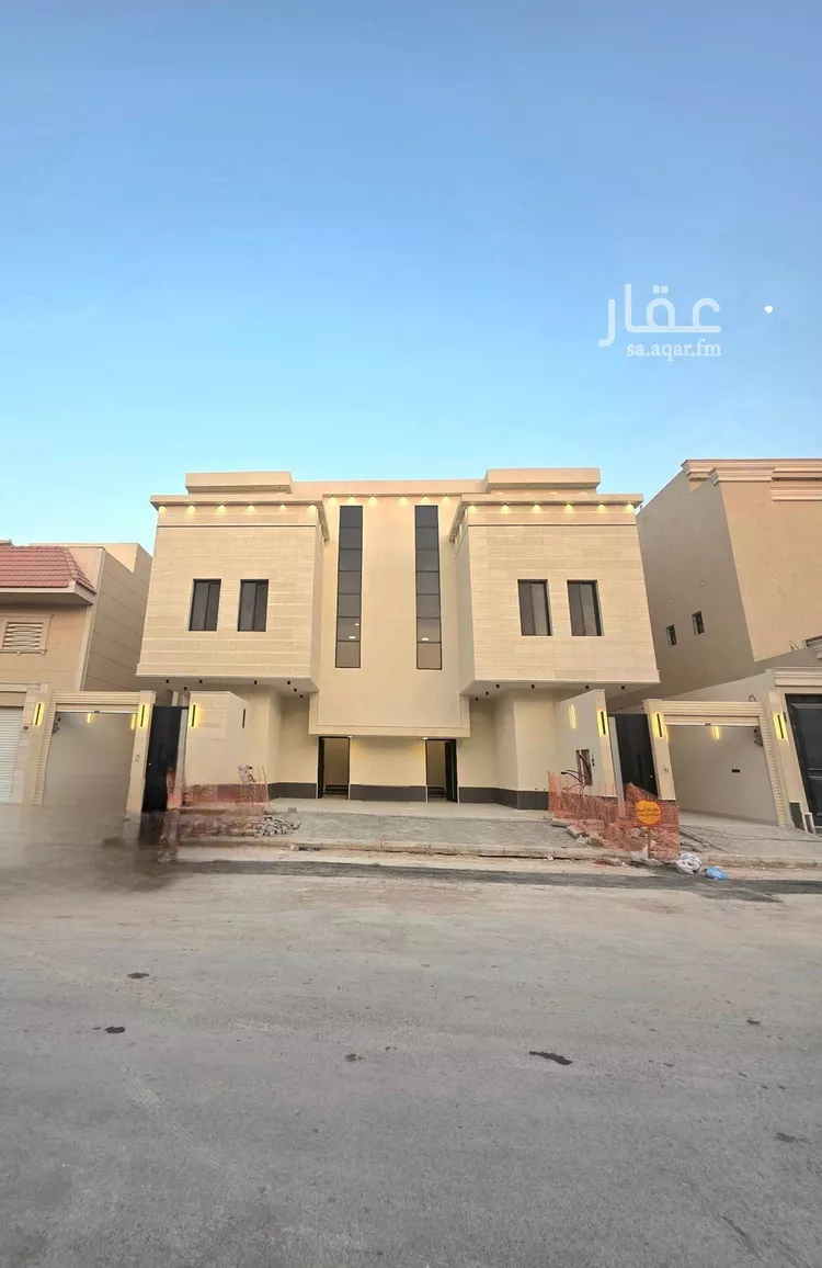 دور للبيع في شارع عبدالرحمن الأفريقي, حي العوالي, مدينة الرياض, منطقة الرياض صورة 3