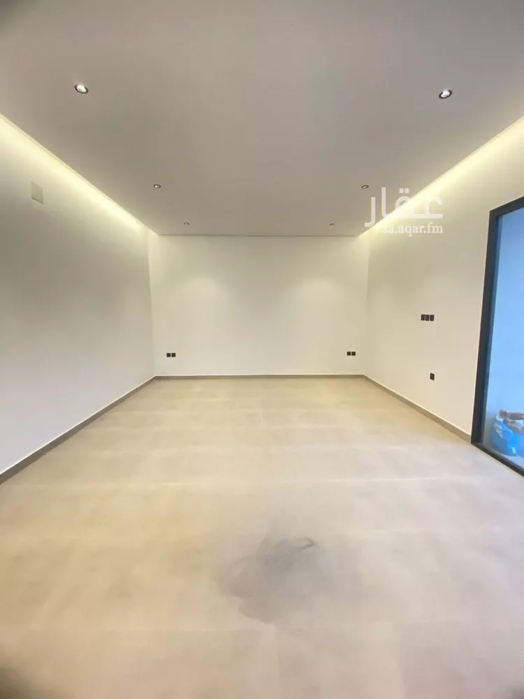 دور للبيع في شارع المطرفي, حي الحزم, مدينة الرياض, منطقة الرياض