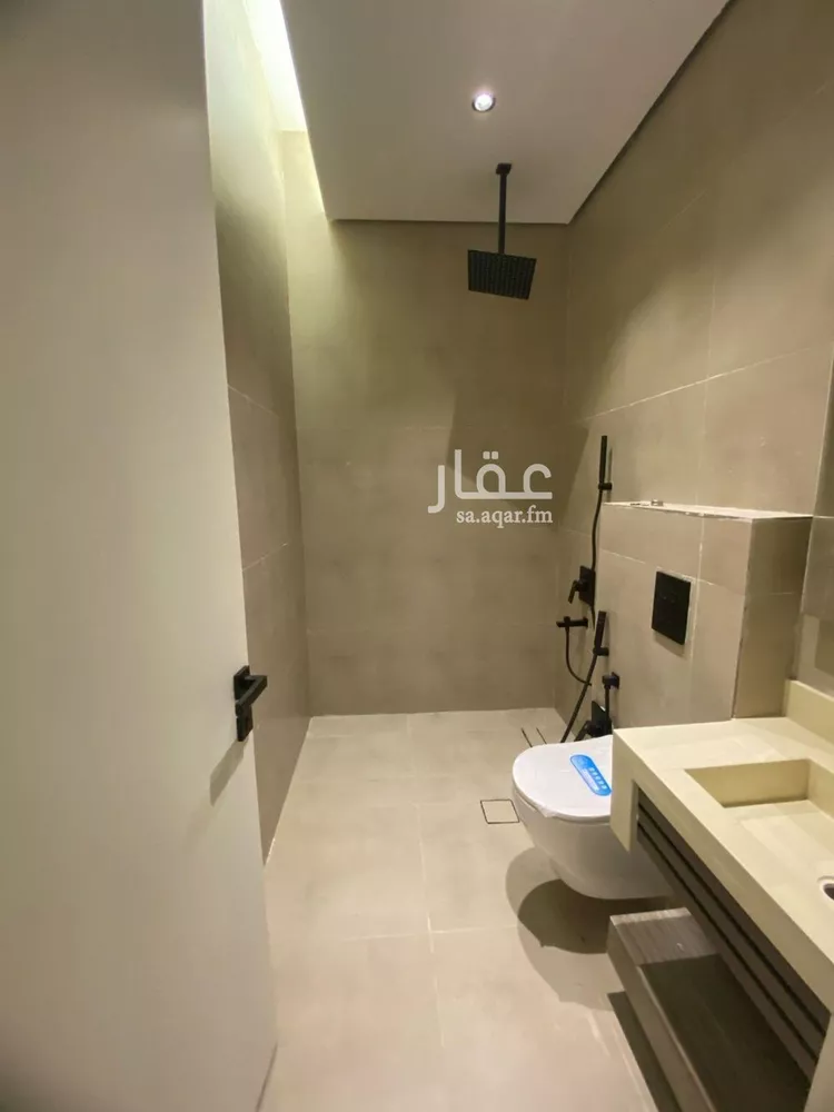 فيلا للبيع في شارع اللؤلؤة, حي الحزم, مدينة الرياض, منطقة الرياض صورة 3