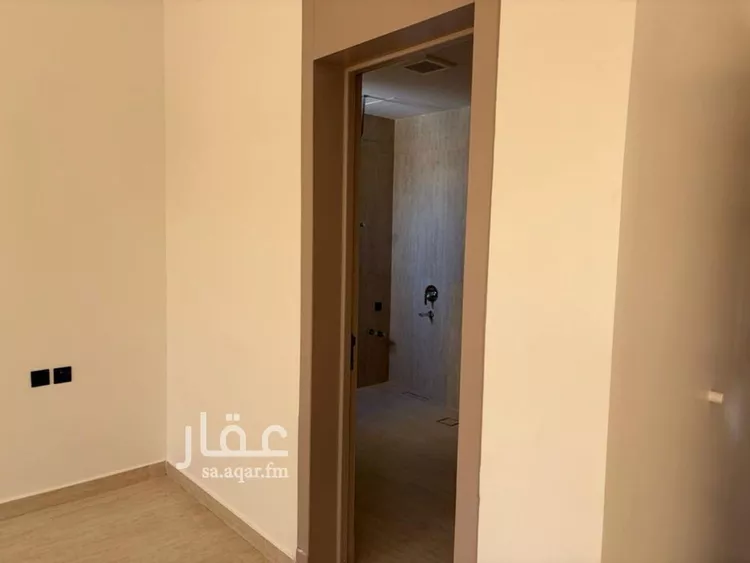 فيلا للبيع في شارع أبي السريع, حي العريجاء الأوسط, مدينة الرياض, منطقة الرياض صورة 3