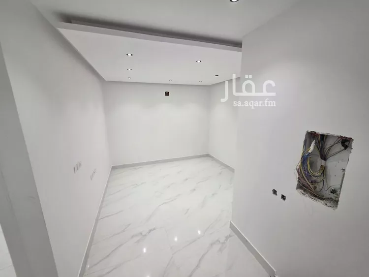 فيلا للبيع في شارع ست المعالي الحربية, حي العريجاء الغربي, مدينة الرياض, منطقة الرياض صورة 4
