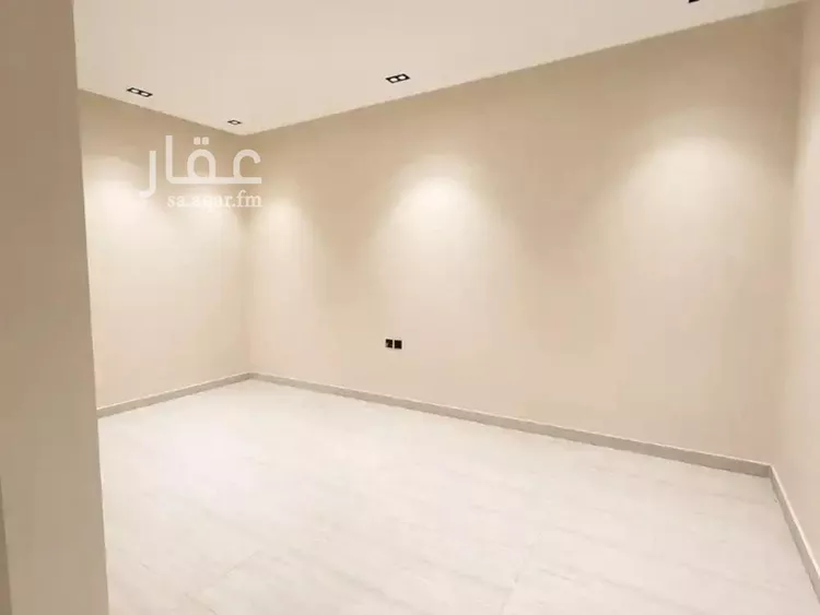 دور للبيع في شارع طارق بن زياد , حي بدر, مدينة الرياض, منطقة الرياض 14