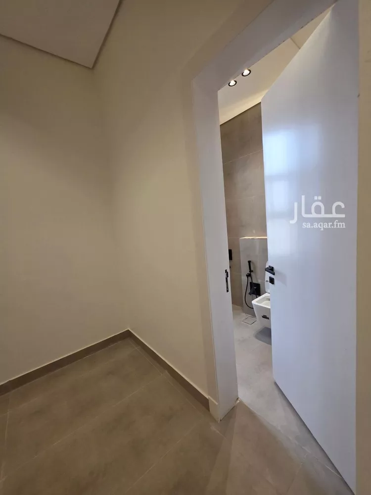 فيلا للبيع في شارع اللؤلؤة, حي الحزم, مدينة الرياض, منطقة الرياض صورة 5