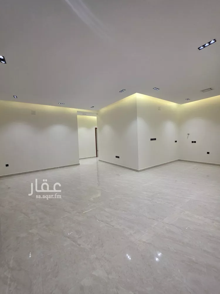 دور للبيع في شارع أبي العباس الأحفر, حي شبرا, مدينة الرياض, منطقة الرياض 12