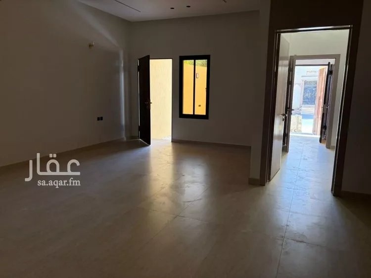 فيلا للبيع في شارع أبي السريع, حي العريجاء الأوسط, مدينة الرياض, منطقة الرياض 12
