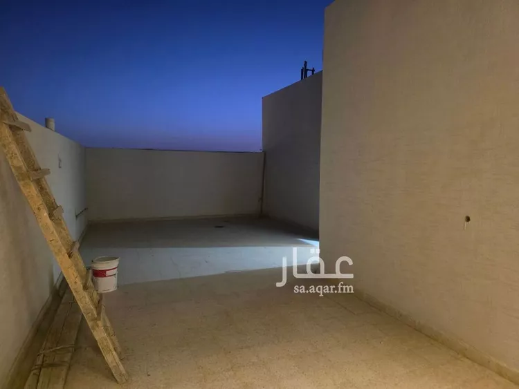دور للبيع في شارع أحمد محمد جمال, حي طويق, مدينة الرياض, منطقة الرياض 17