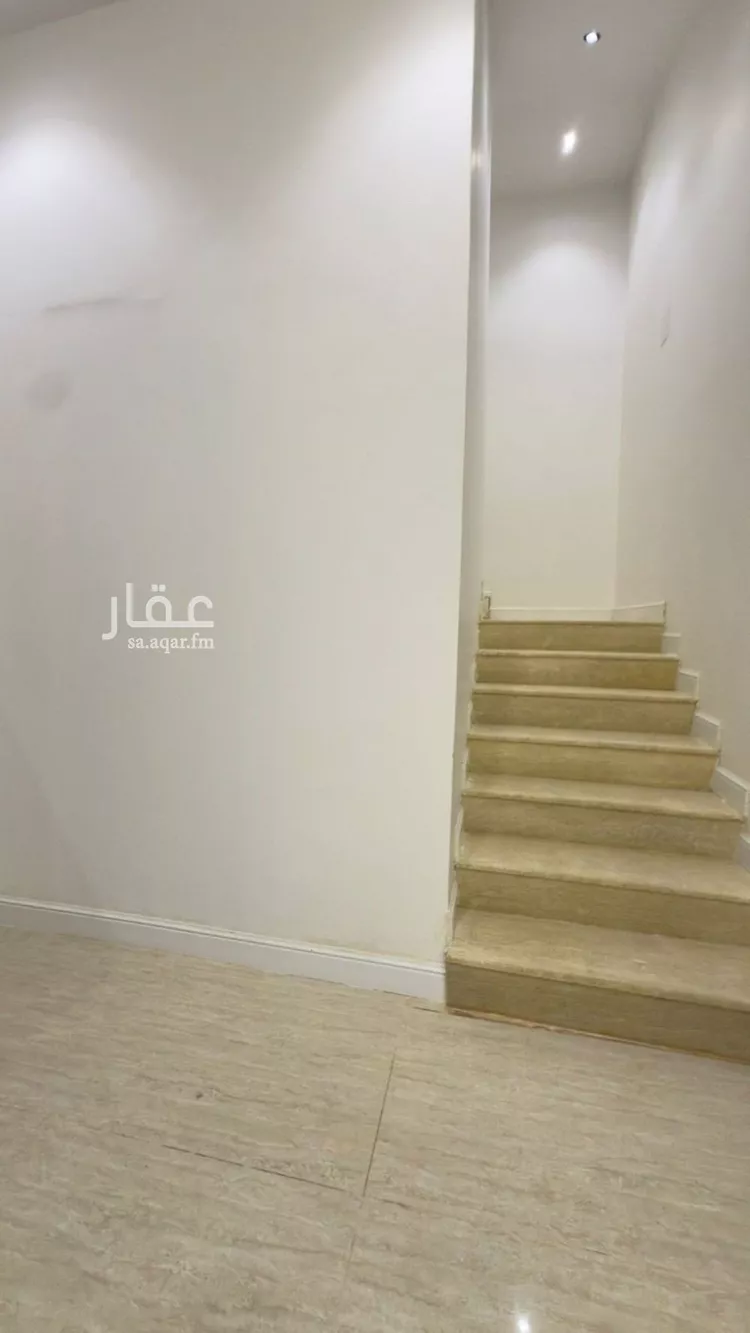 Villa for Sale in Riyadh Tuwaiq 10