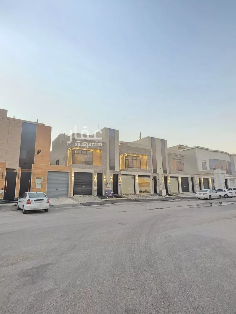 دور للبيع في شارع محمد الصديقي, حي العوالي, مدينة الرياض, منطقة الرياض