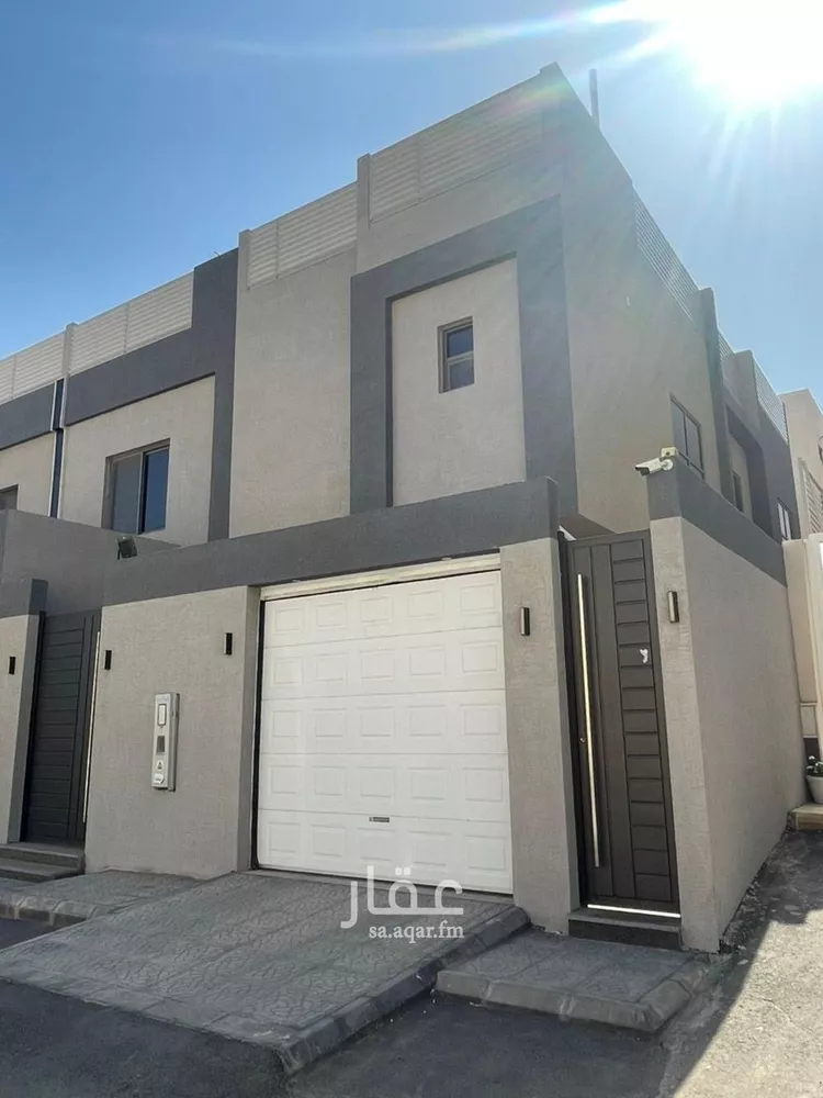 فيلا للبيع في شارع أبي طالب عبدالجبار, حي العوالي, مدينة الرياض, منطقة الرياض