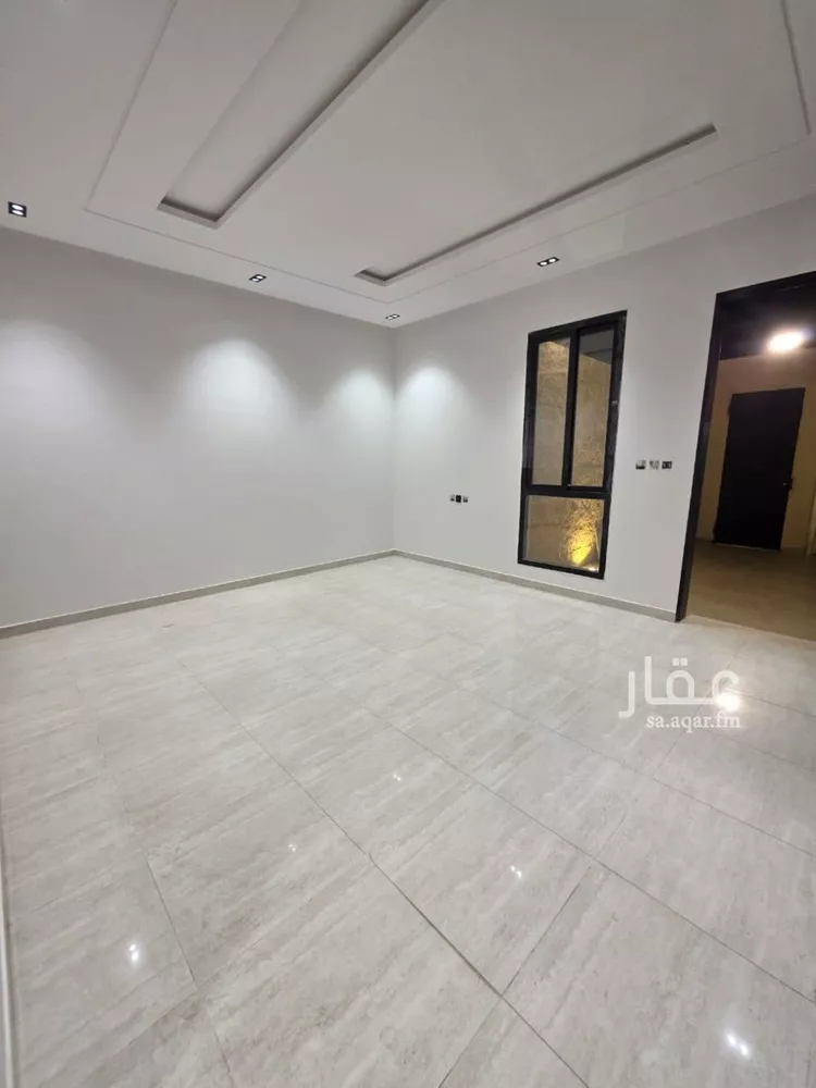 دور للبيع في شارع المحبة, حي بدر, مدينة الرياض, منطقة الرياض صورة 3