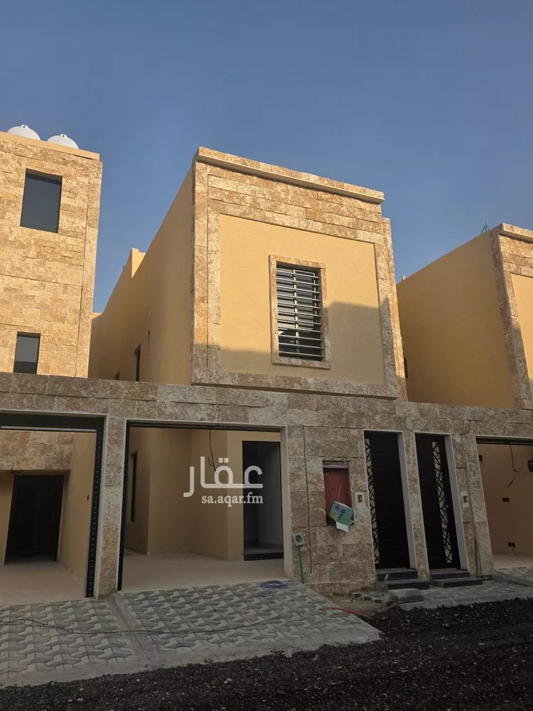 دور للبيع في شارع نجم الدين الايوبي, حي طويق, مدينة الرياض, منطقة الرياض صورة 2