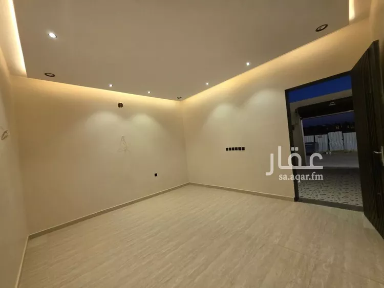دور للبيع في شارع أحمد محمد جمال, حي طويق, مدينة الرياض, منطقة الرياض 15