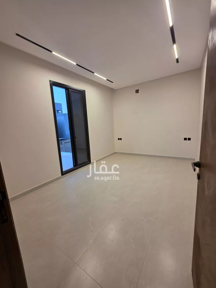 فيلا للبيع في شارع أبي طالب عبدالجبار, حي العوالي, مدينة الرياض, منطقة الرياض صورة 5