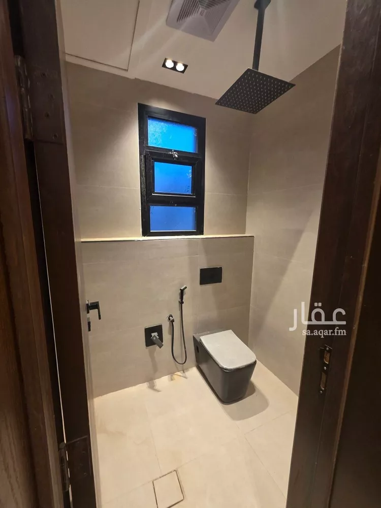 فيلا للبيع في شارع المكاسب, حي الحزم, مدينة الرياض, منطقة الرياض 12