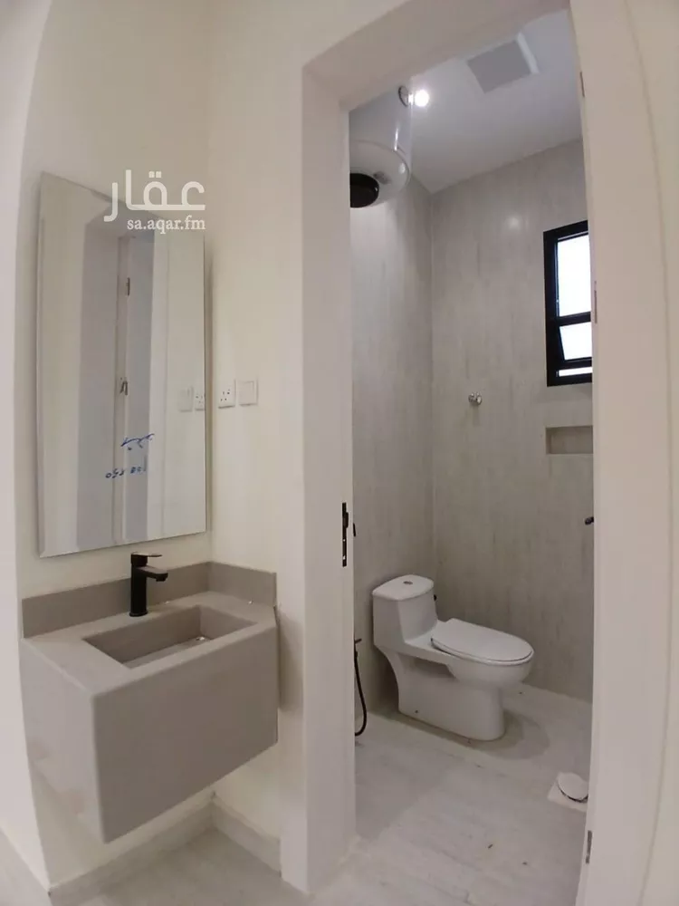 Floor for Sale in Riyadh Dahiat Namar 27