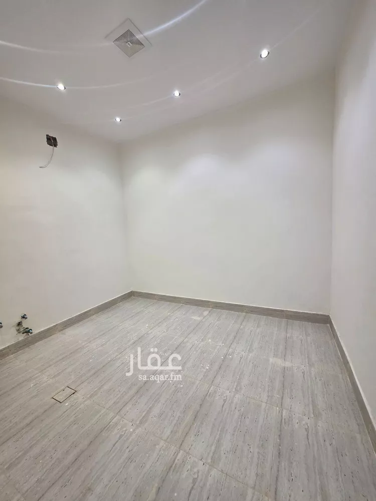 Villa for Sale in Riyadh Tuwaiq 13