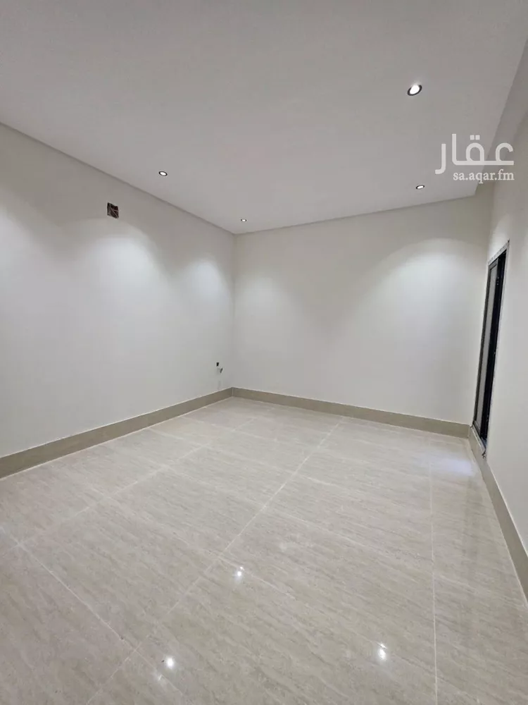 دور للبيع في شارع يحيى المفتي, حي طويق, مدينة الرياض, منطقة الرياض 9