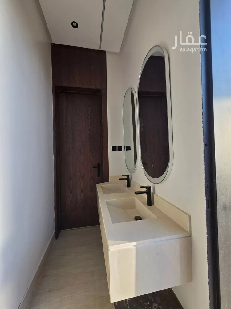 Apartment for Sale in Riyadh Tuwaiq 10