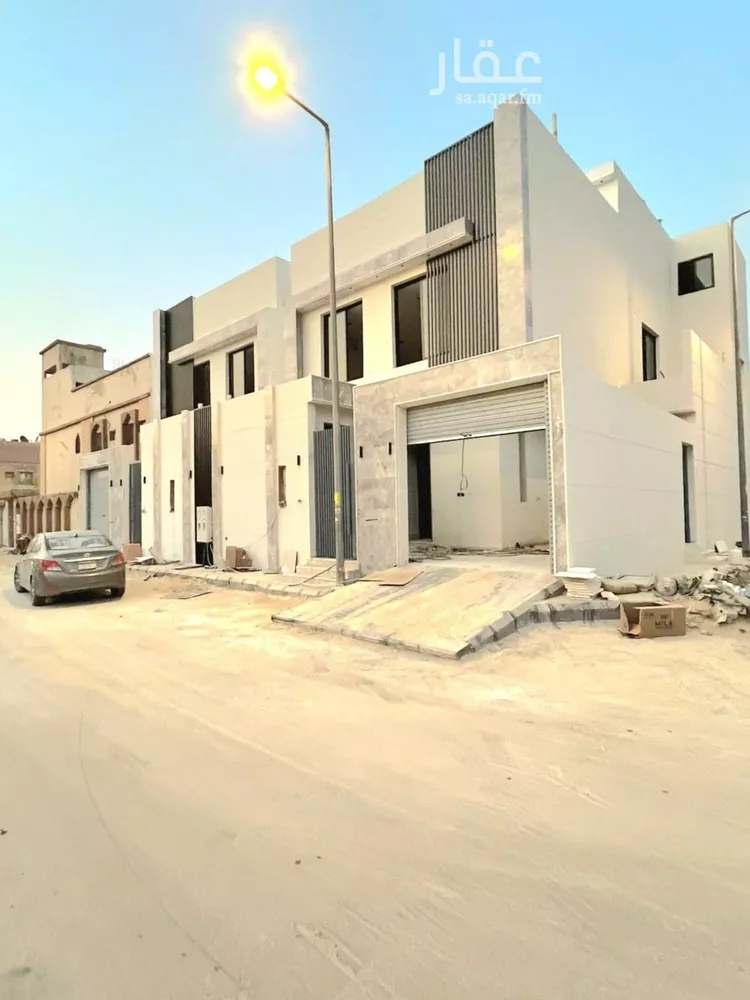 فيلا للبيع في شارع قلعة الحصن, حي العريجاء الغربي, مدينة الرياض, منطقة الرياض صورة 2