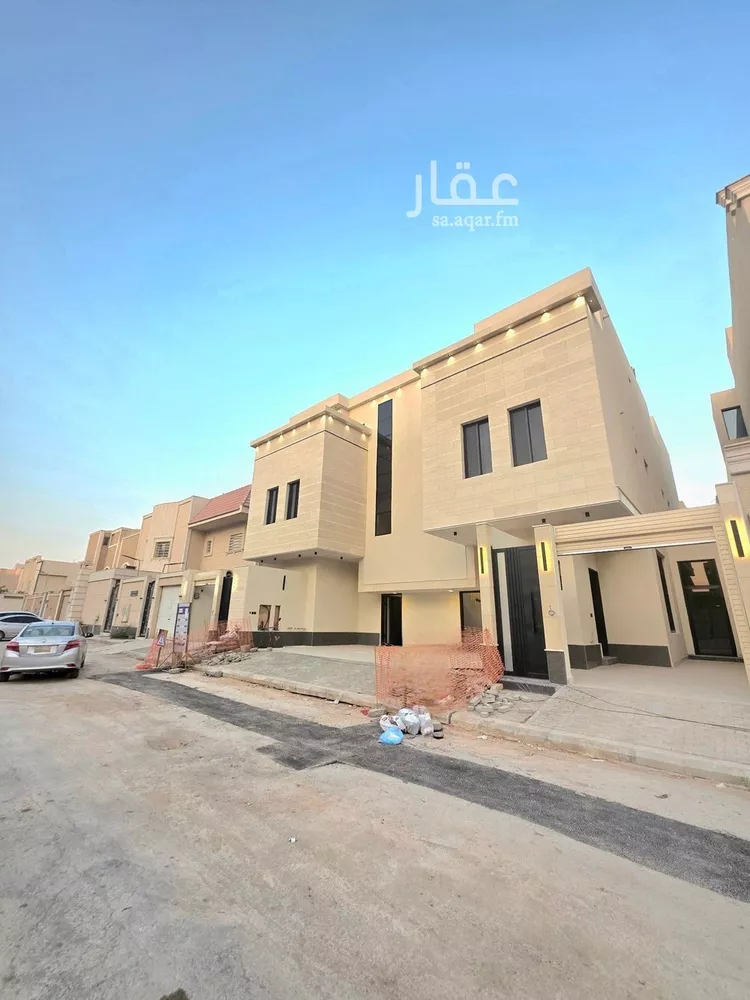 دور للبيع في شارع عبدالرحمن الأفريقي, حي العوالي, مدينة الرياض, منطقة الرياض صورة 3