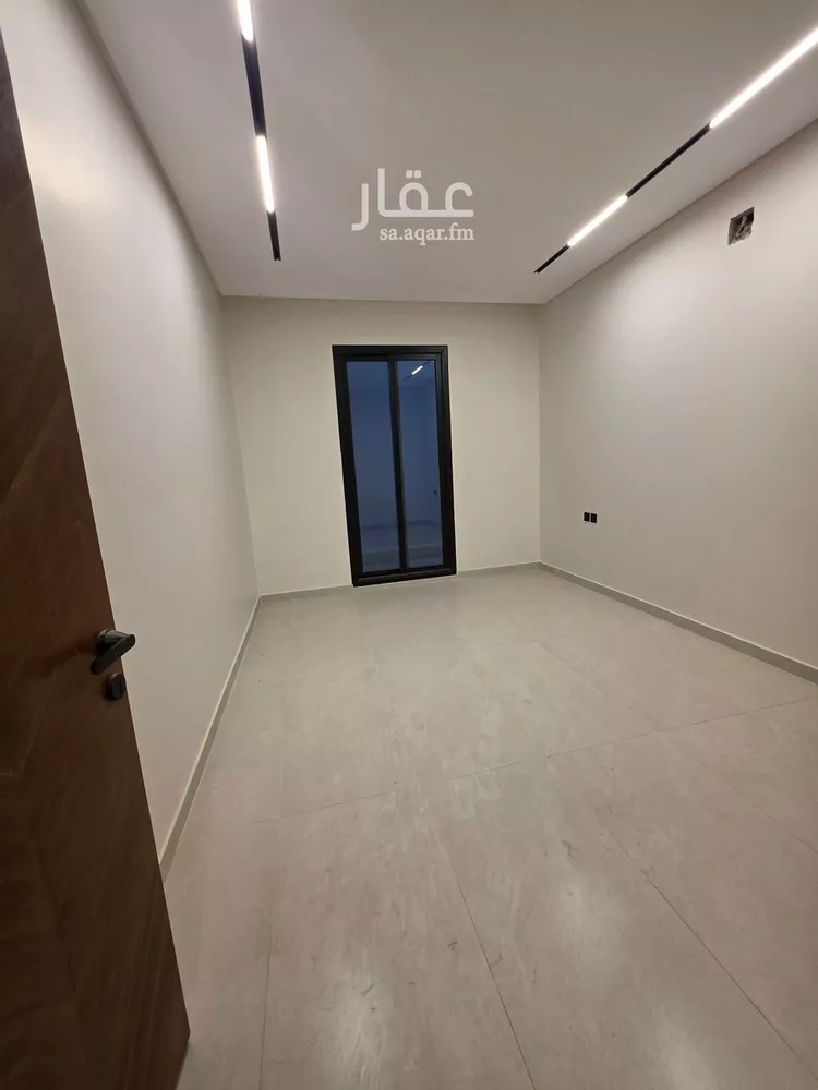 فيلا للبيع في شارع ابن جرير التنوخي, حي العوالي, مدينة الرياض, منطقة الرياض صورة 5