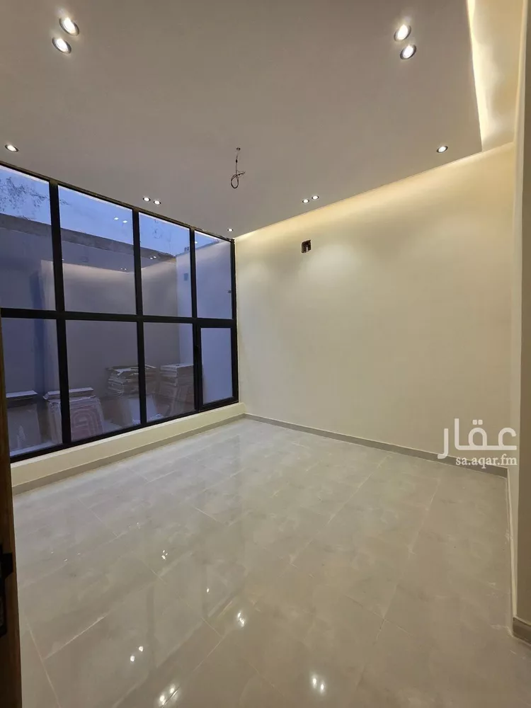 Floor for Sale in Riyadh Tuwaiq صورة 4