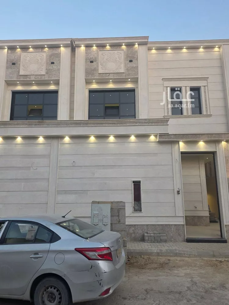 فيلا للبيع في شارع ست المعالي الحربية, حي العريجاء الغربي, مدينة الرياض, منطقة الرياض 18