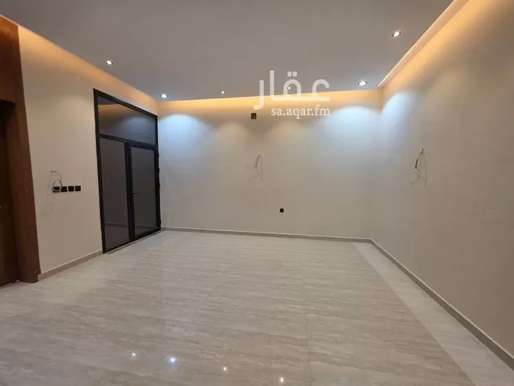 دور للبيع في شارع الزين, حي طويق, مدينة الرياض, منطقة الرياض 18