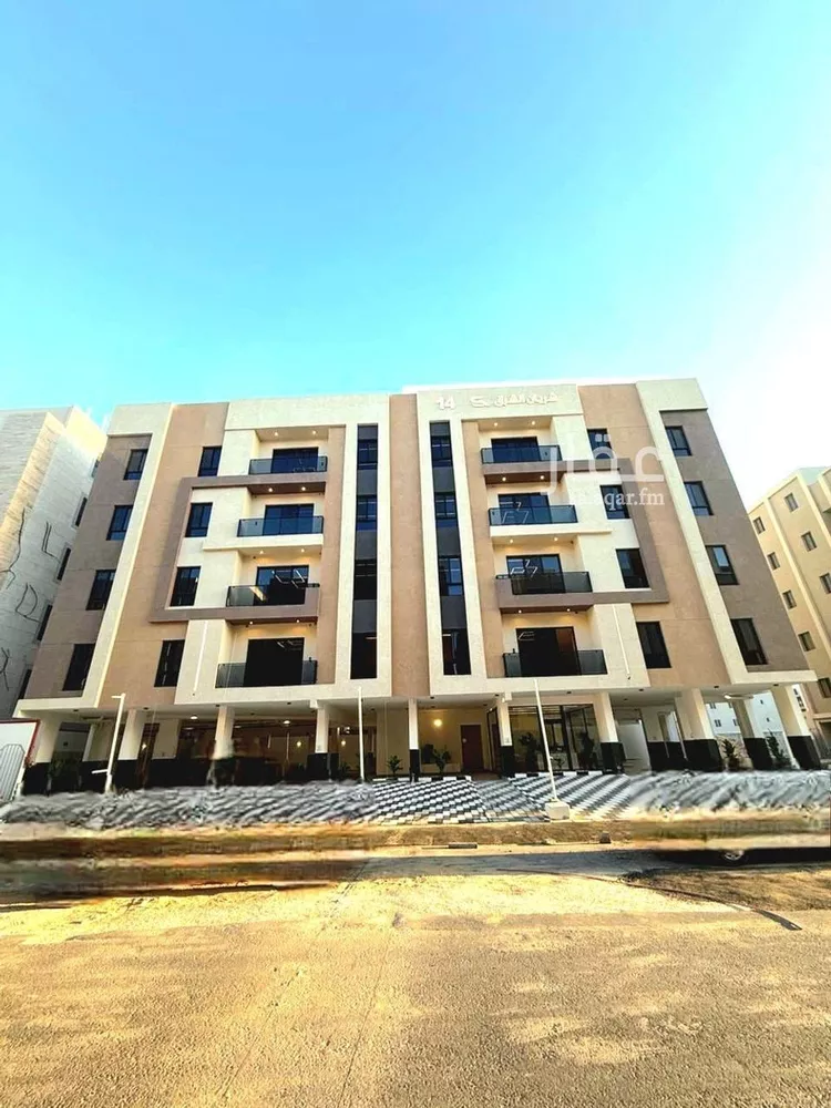 شقة للبيع في شارع بيرين, حي الحمراء, مدينة الخبر, المنطقة الشرقية