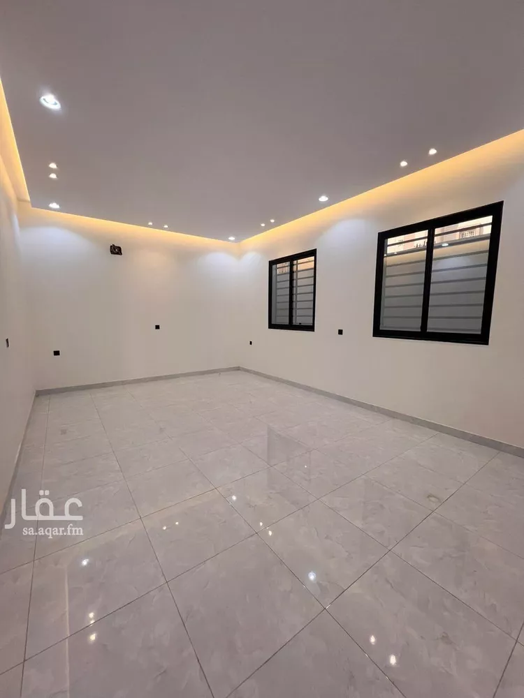 شقة للبيع في شارع ال بريد 217, حي ال بريد, مدينة أحد رفيدة, منطقة عسير صورة 2