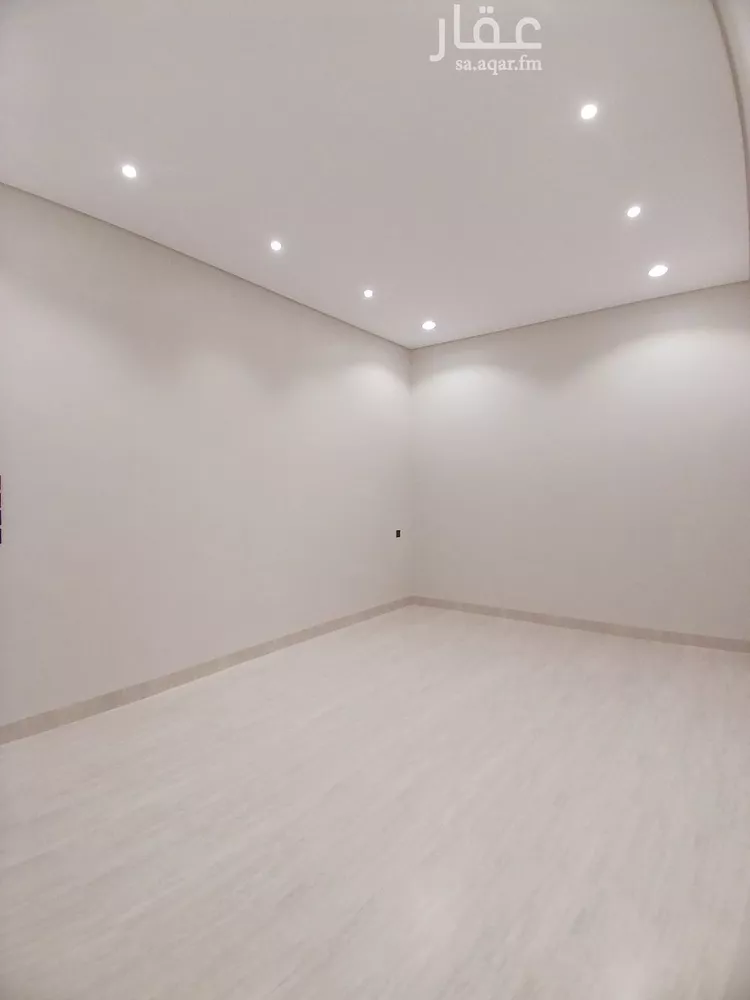 فيلا للبيع في شارع الحرابى 44, حي الحرابي, مدينة خميس مشيط, منطقة عسير صورة 4