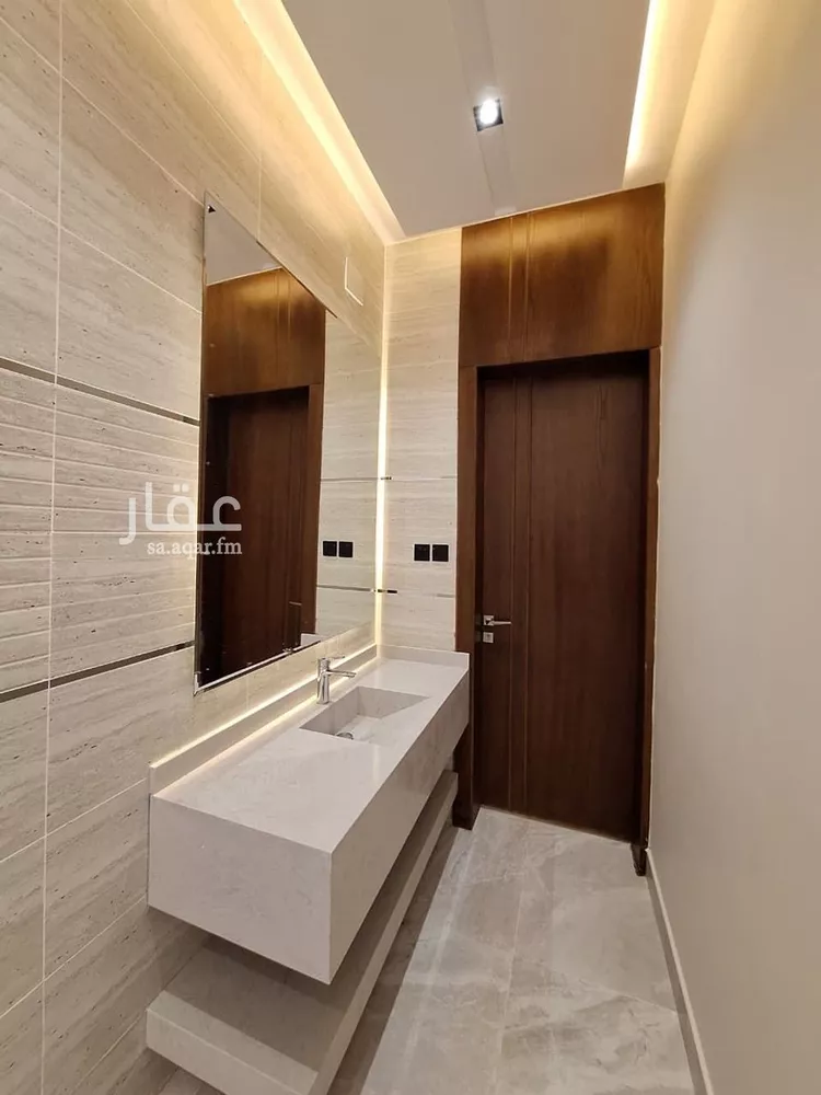 شقة للبيع في شارع 13 الروابي, حي الروابي, مدينة أبها, منطقة عسير صورة 2