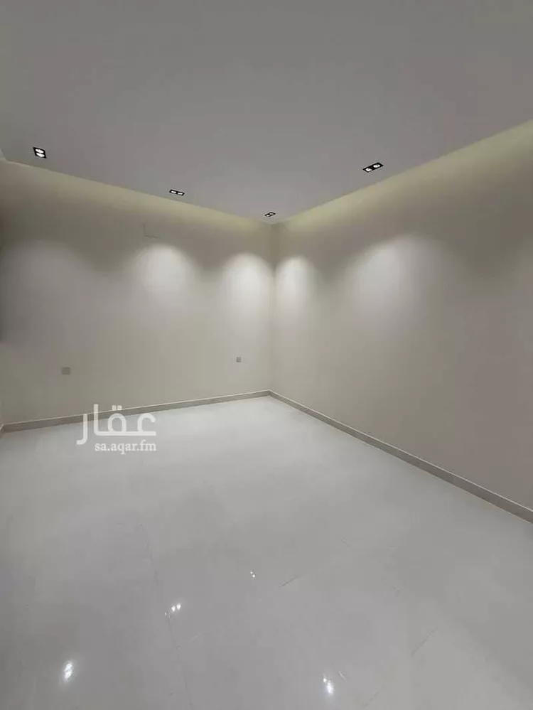 شقة للبيع في شارع سعيد بن حريث, حي المعارض, مدينة خميس مشيط, منطقة عسير صورة 3