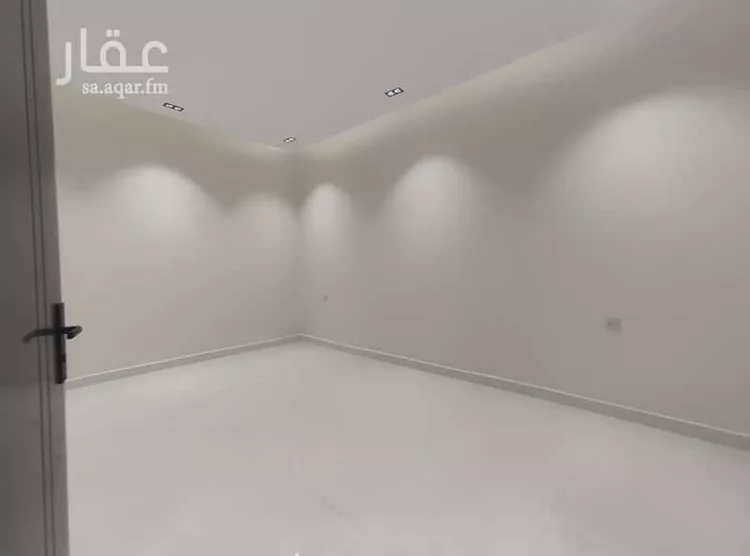 شقة للبيع في شارع سعيد بن حريث, حي المعارض, مدينة خميس مشيط, منطقة عسير