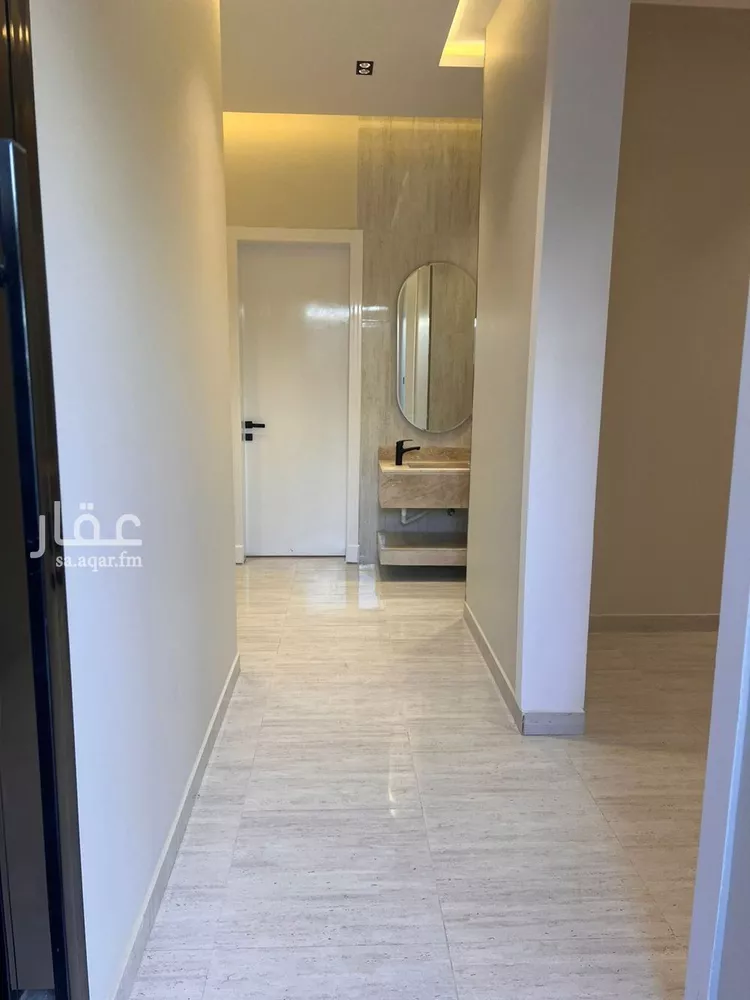 شقة للبيع في شارع مبشر ابن عبدالمنذر, حي الحمراء, مدينة خميس مشيط, منطقة عسير صورة 3