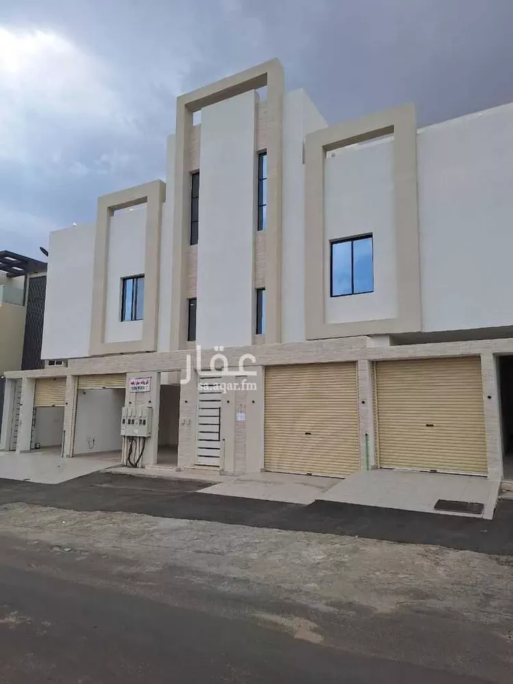 شقة للبيع في شارع المعلاة 72, حي المعلاة, مدينة احد رفيده, منطقة عسير صورة 2