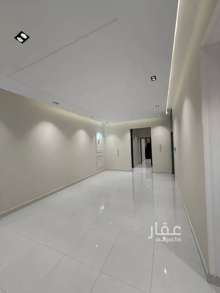 شقة للبيع في شارع سعيد بن حريث, حي المعارض, مدينة خميس مشيط, منطقة عسير صورة 4