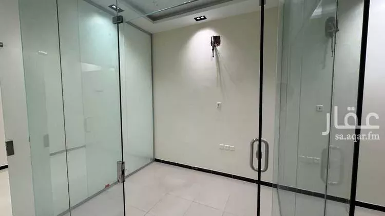 مكتب تجاري للإيجار في شارع الصحابة, حي اليرموك, مدينة الرياض, منطقة الرياض صورة 5