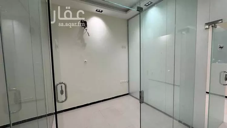مكتب تجاري للإيجار في شارع الصحابة, حي اليرموك, مدينة الرياض, منطقة الرياض صورة 4