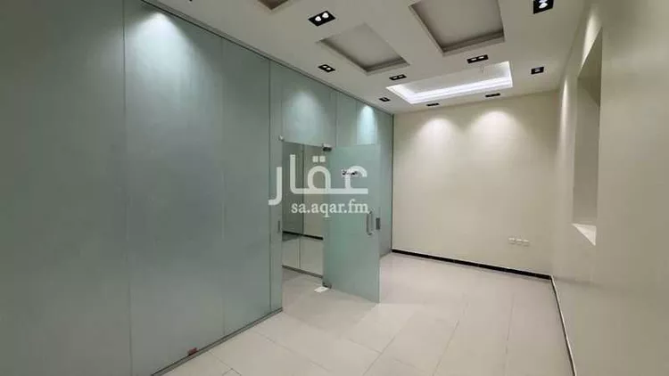 مكتب تجاري للإيجار في شارع الصحابة, حي اليرموك, مدينة الرياض, منطقة الرياض صورة 3
