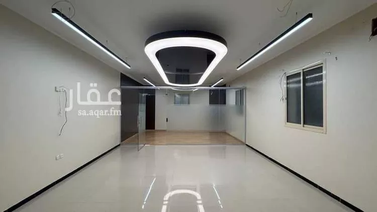 مكتب تجاري للإيجار في شارع الصحابة, حي اليرموك, مدينة الرياض, منطقة الرياض صورة 3