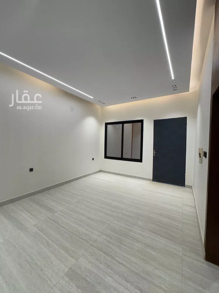 Floor for Sale in Riyadh Al Janadriyah 15