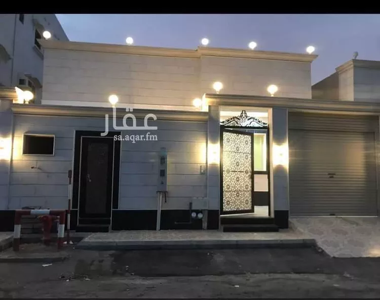فيلا للإيجار في شارع أبو الطيب القروى ، حي الفلاح ، جدة ، جدة صورة 2