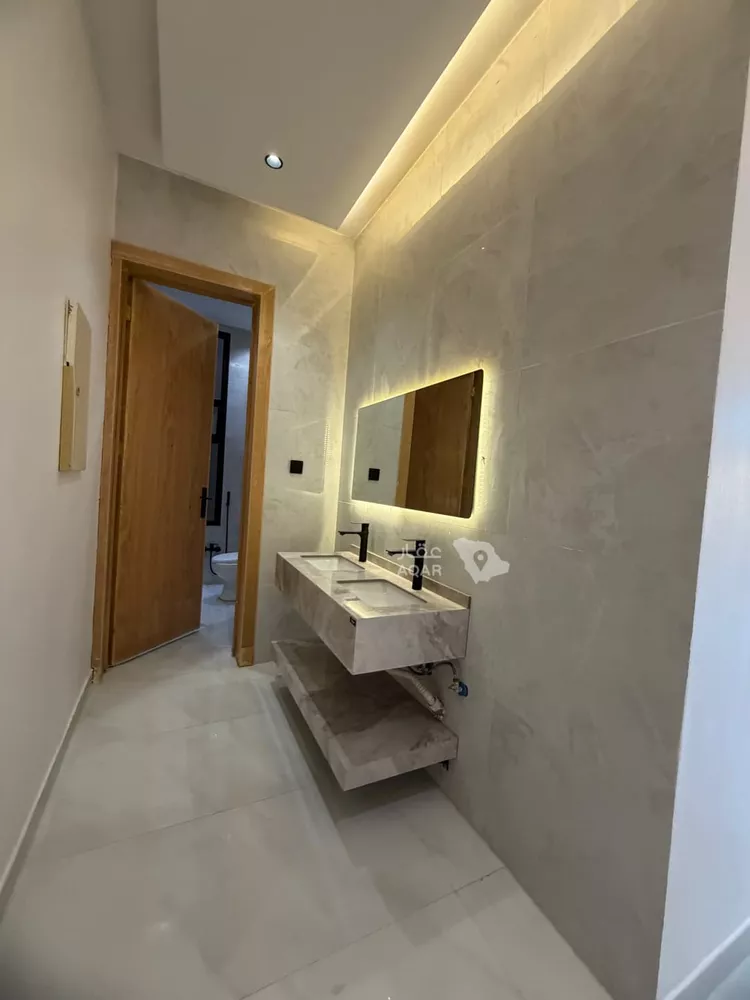 Floor for Rent in Riyadh Tuwaiq 7
