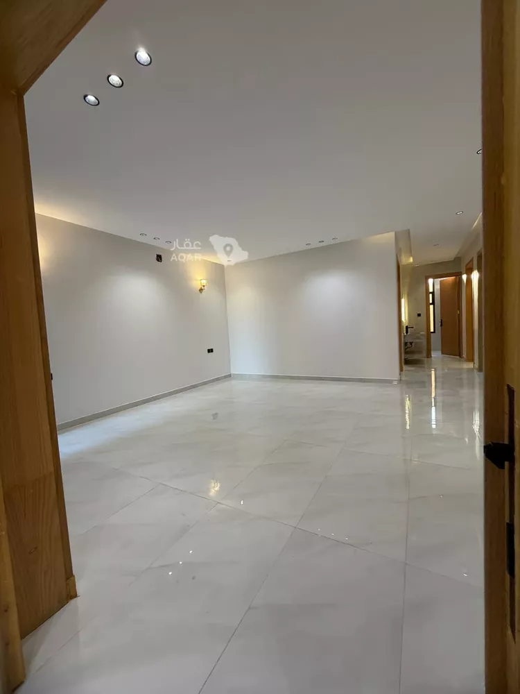 Floor for Rent in Riyadh Tuwaiq