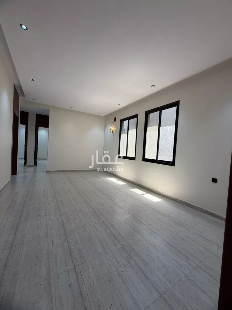 Floor for Rent in Riyadh Tuwaiq