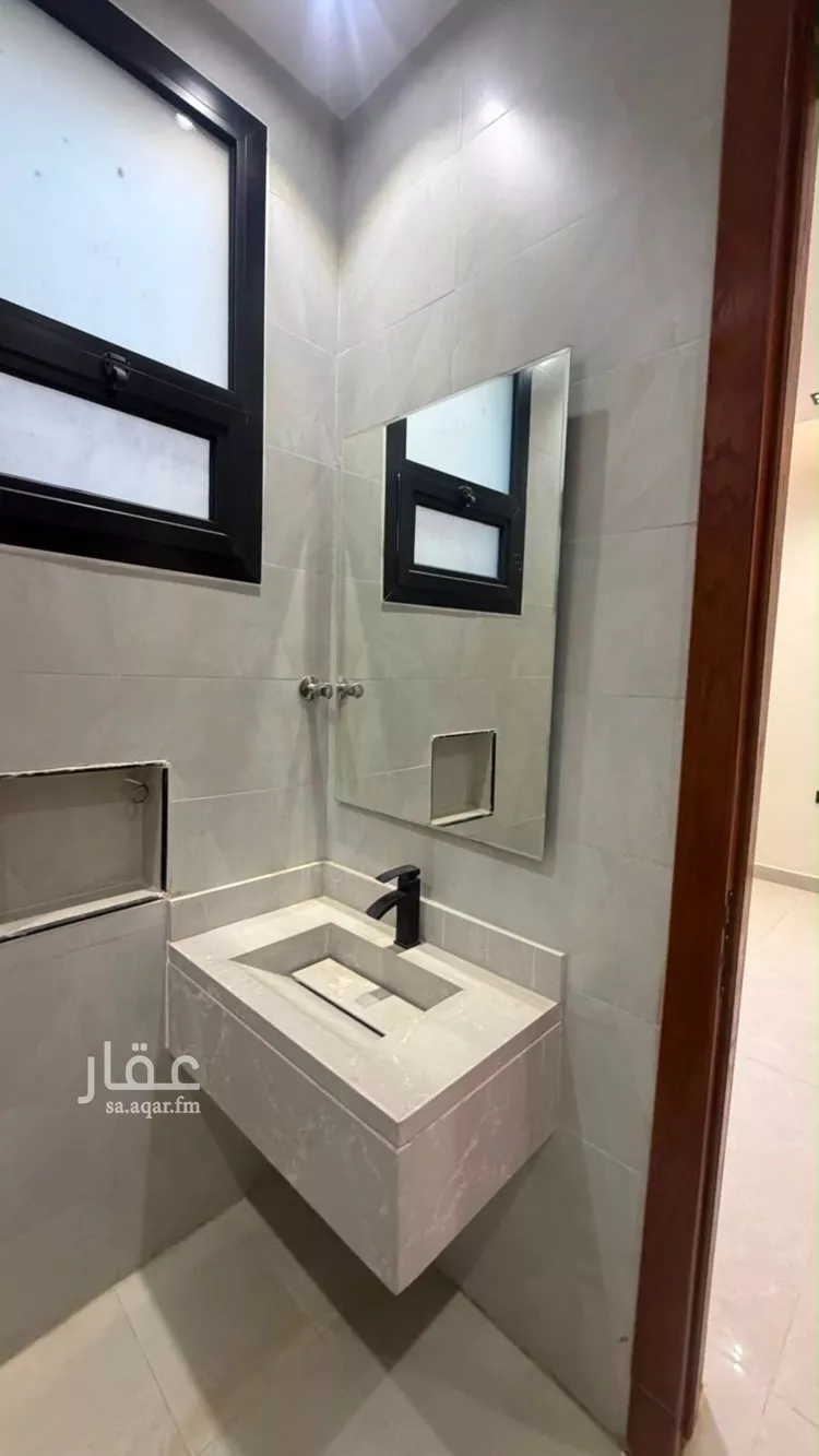 Floor for Rent in Riyadh Tuwaiq