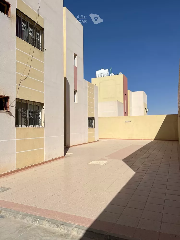فيلا للبيع في شارع 5727015, حي عقرباء, مدينة الجبيلة, منطقة الرياض صورة 2
