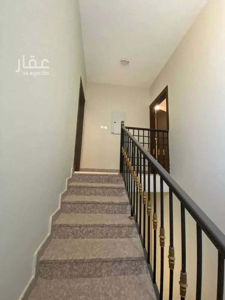 فيلا للإيجار في شارع الجيزة, حي لبن, مدينة الرياض, منطقة الرياض صورة 4
