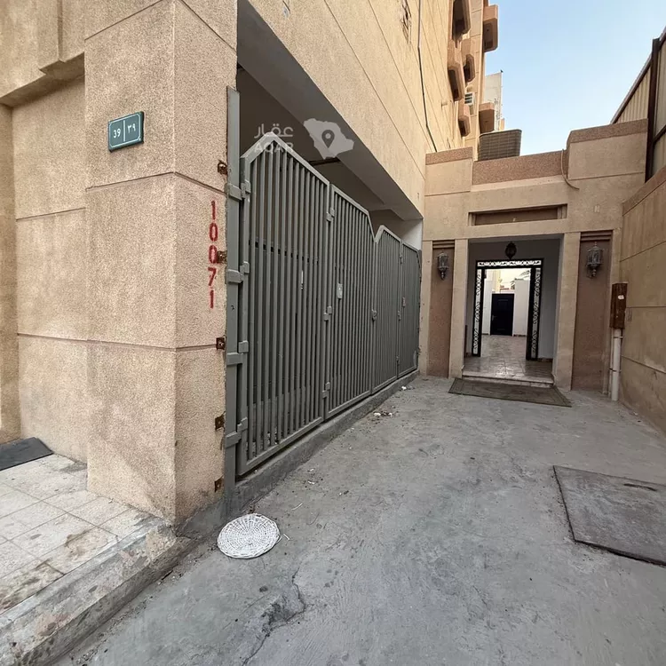 عمارة للبيع في شارع عبدالسلام المخزومي, حي الحمراء, مدينة الدمام, المنطقة الشرقية صورة 5